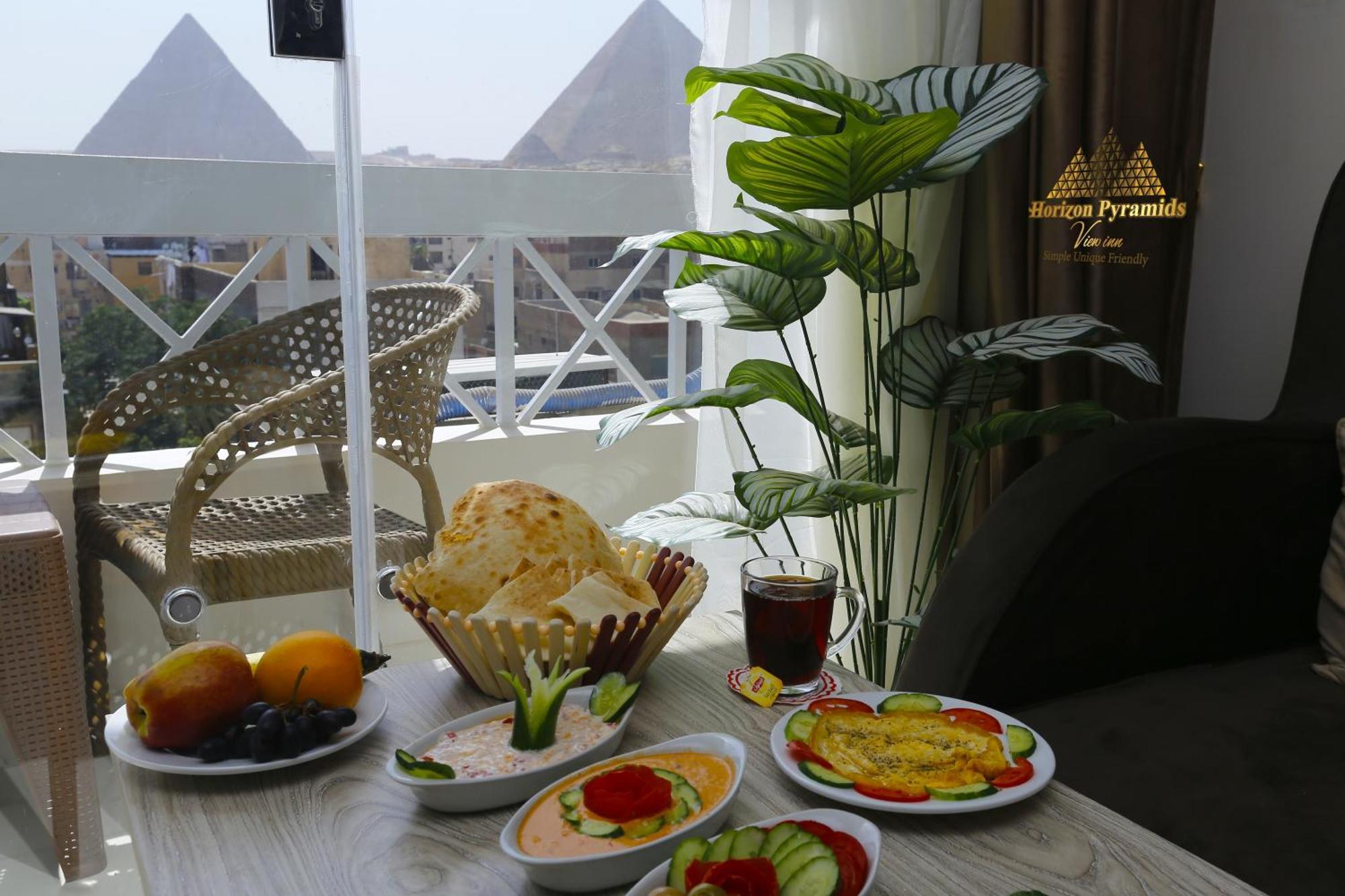 Horizon Pyramids View Inn Kafret el-Gabal Exterior foto